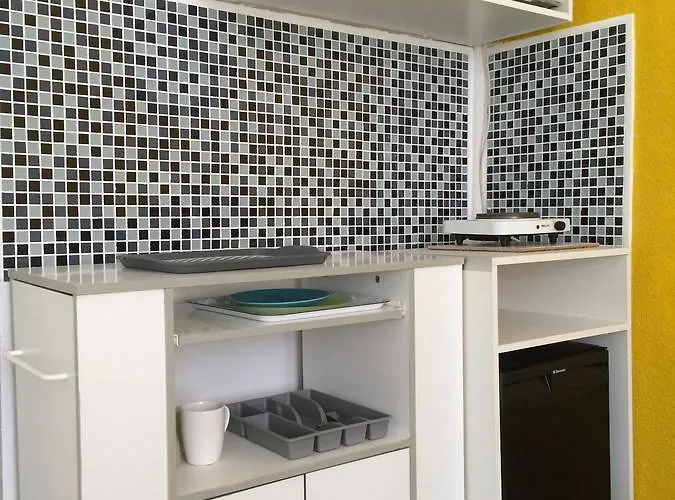 Acadia Resid'hotel Hotel *